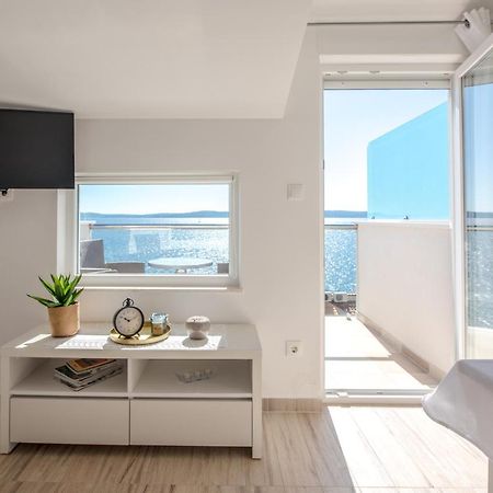 Apartments Amneris Trogir Exterior photo